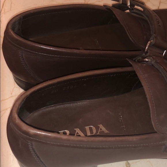 Brown Prada shoes - Picture 3 of 3